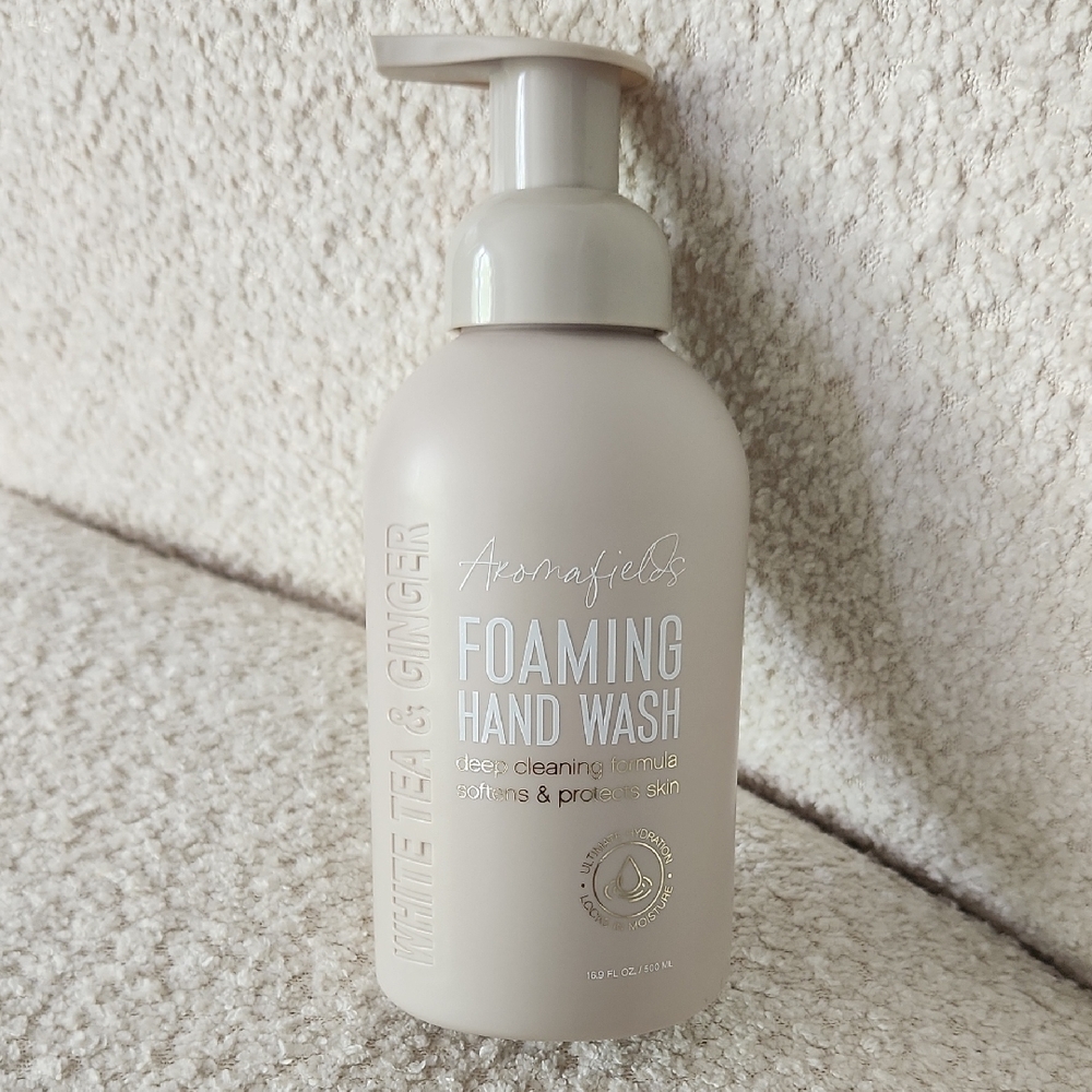 5/$30 New Aromafields Foaming Handwash